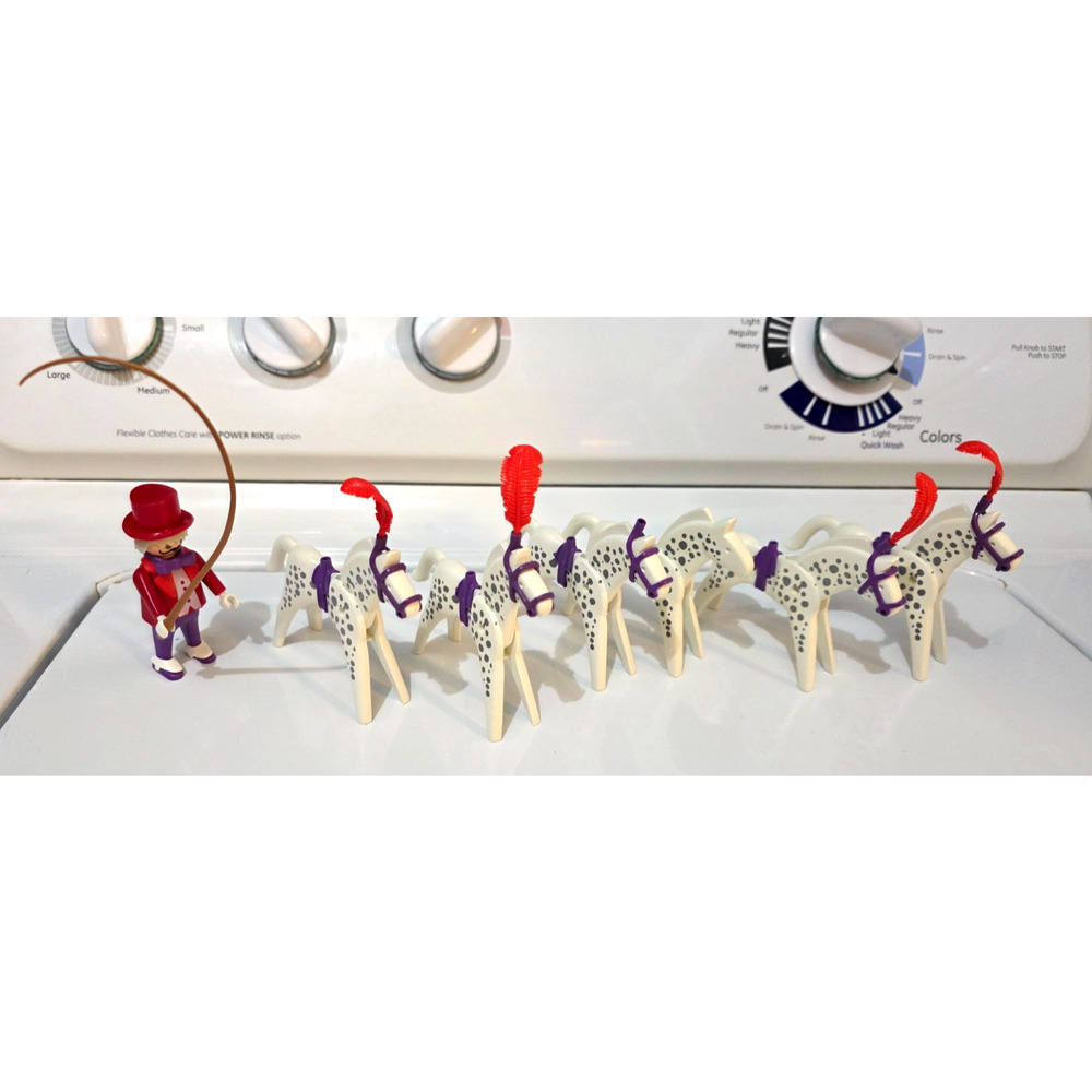 Playmobil 3742 Circus Horses With Ringmaster Preowned Set No box